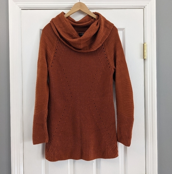 4/$25The Limited Burnt Orange Cowl Neck Sweater - Sz S - Picture 2 of 6